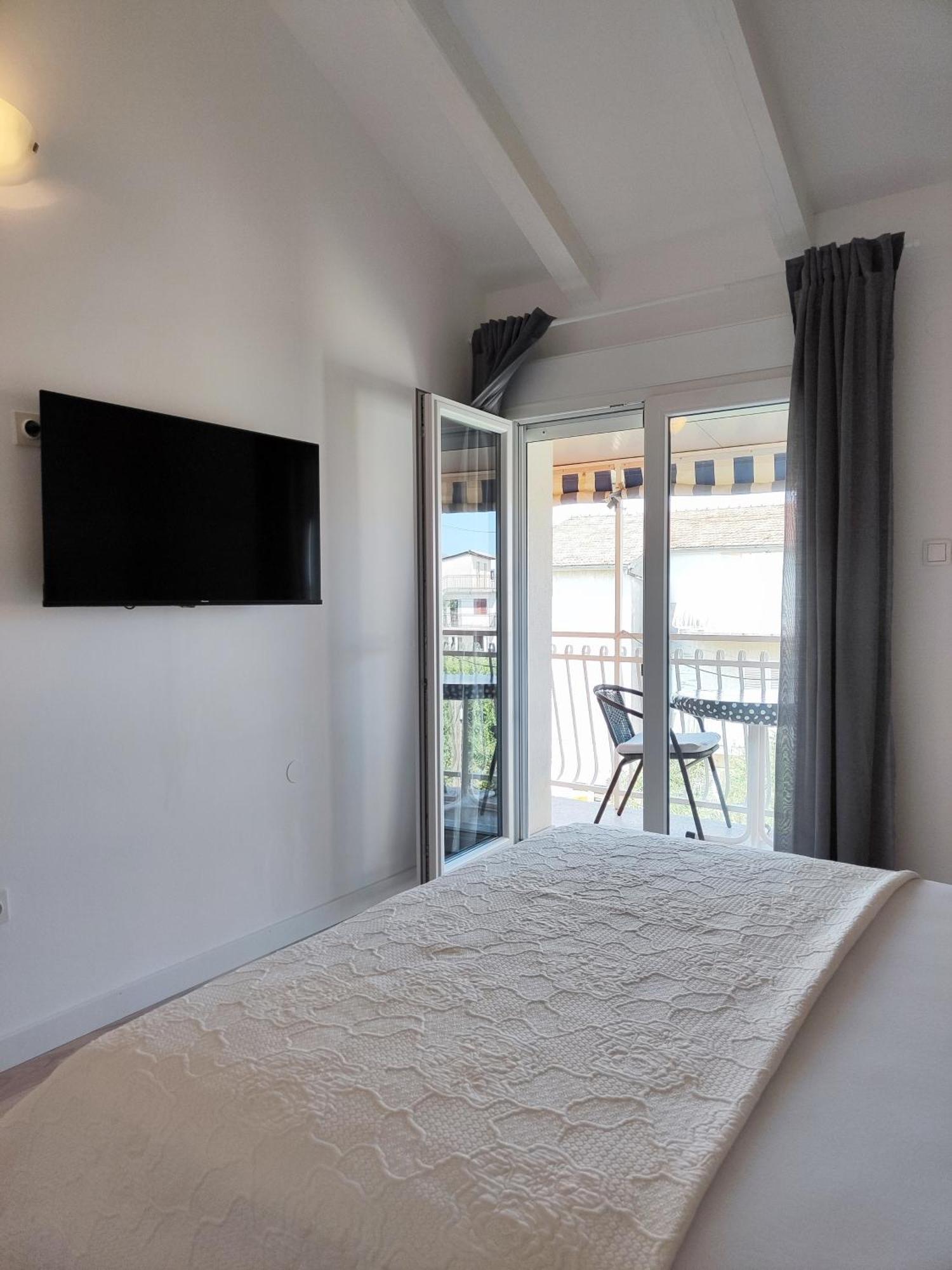 Apartmani Seka Vodice Kültér fotó